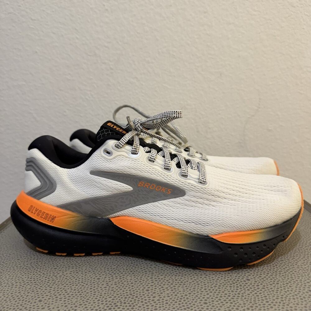Brooks Glycerin 21 Womens 12 Ecru Orange Black Mesh Athletic Running Sneakers